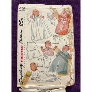 Simplicity Sewing pattern 2656 baby layette bonnet sleeper christening one size